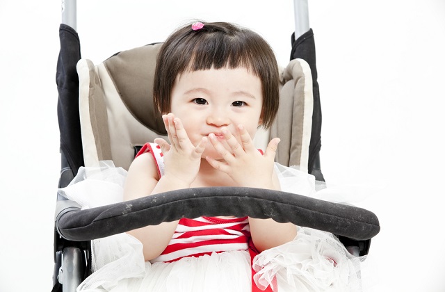 抚摸宝宝益处多/