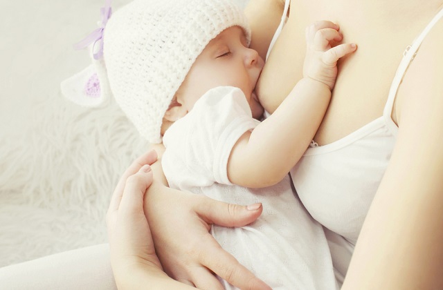  how to tell whether your baby is getting enough breast milk