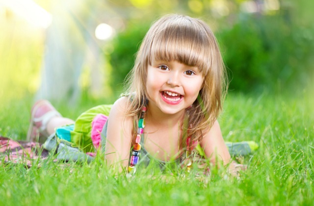 Childhood obesity happens when there is a sustained period where the childâ€™s energy intake exceeds his or her energy expenditure. Controlling your childâ€™s diet and energy intake may be difficult as it requires the whole family to adopt a healthy lifestyle and diet rather than just the child. Here are some tips for preventing and managing obesity in your child, which includes giving your child a balanced diet, managing their food refusal and eating foods with low GI.