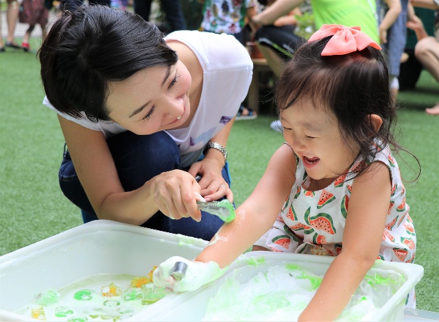 How to deal with bullying at preschools: Preschool educator share how to deal with bullying at child care centre, day care centre or kindergarten