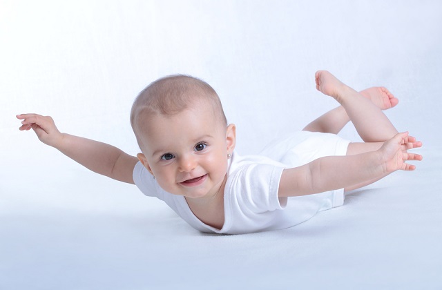  在婴儿期，你可能会经常会听到宝宝肚子咕咕叫，这不是因为宝宝肚子痛或者腹胀，不必担心