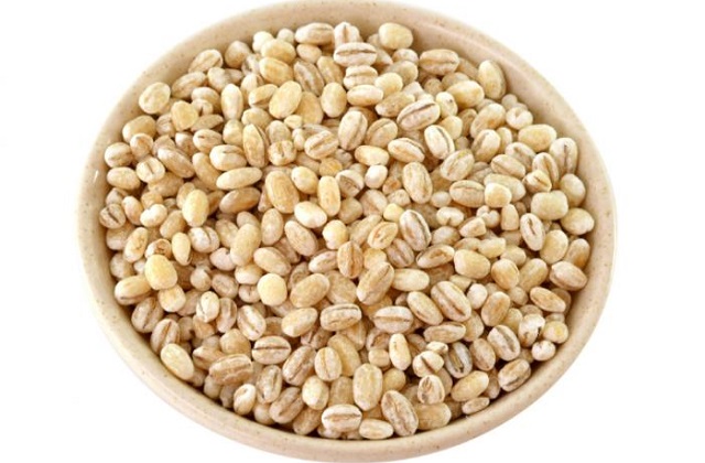 Barley is not suitable for pregnant women as it may cause miscarriage. 