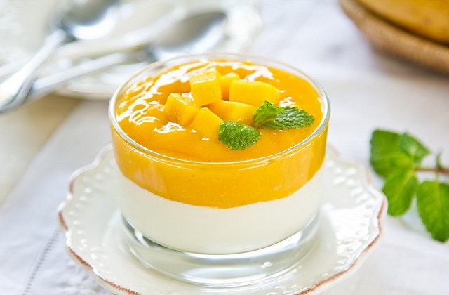 mango puree for 6 to 8 months old baby as supplementary food: ingredient, cooking method and preparation for mango puree for 6 to 8 months old baby. health benefits and nutrition value of mango puree for 6 to 8 months old baby. 