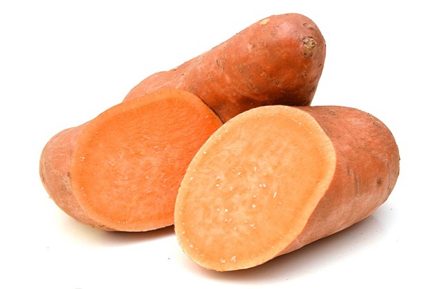 Sweet Potato Puree:supplementary food,4 months old to 6 months old baby. ingredients, cooking method and preparation method,health benefits and nutrition value of sweet potato.